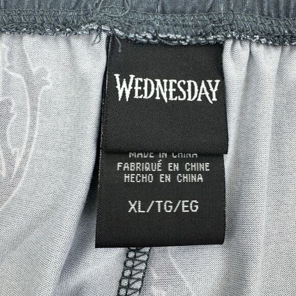 Wednesday Addams Pajama Pants XL Black Gray Halloween Sleepwear Mad Engine - Picture 2 of 9